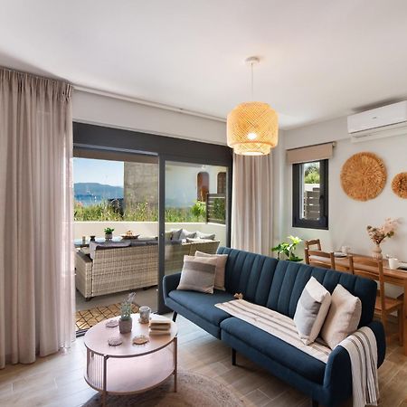 Blue Horizon Seaside Suite By Imagine Lefkada Nikiana Exteriör bild